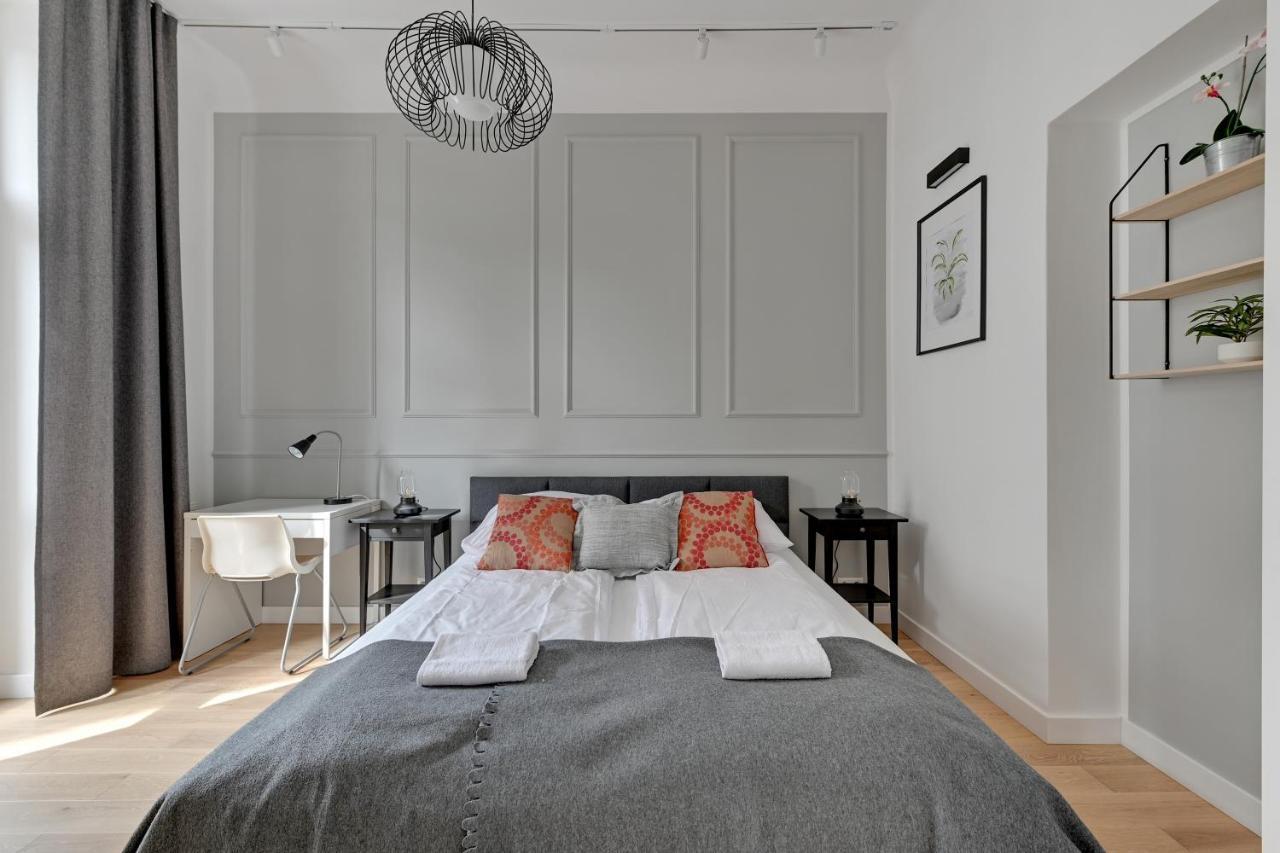 Apartment Grand - Two Bedroom, 6 Person Center *
