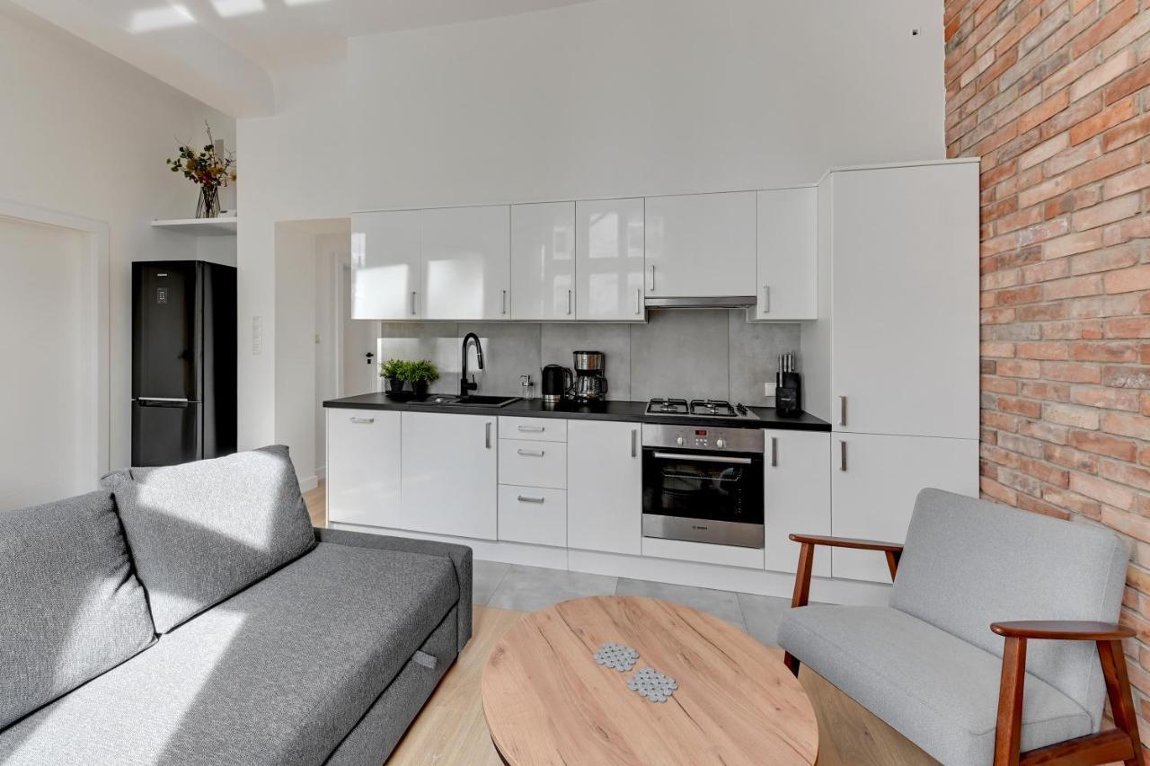 Grand - Two Bedroom, 6 Person Center Leilighet Sopot